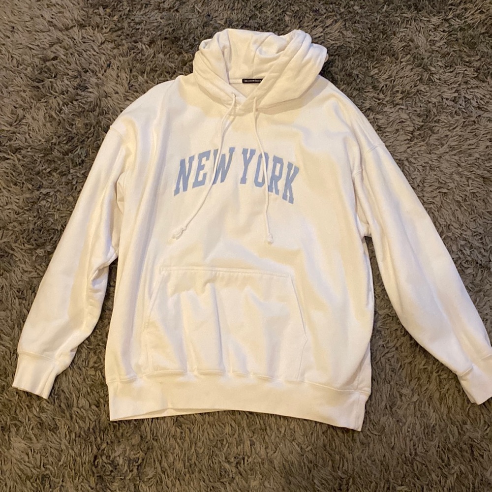 Brandy Melville New York Hoodie NEVER WORN